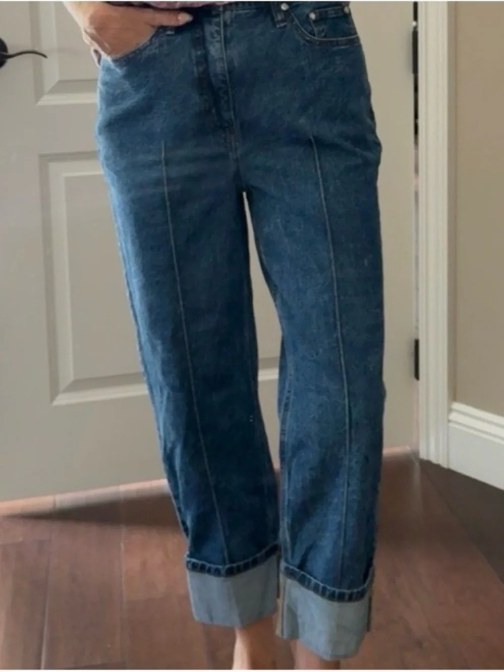 On 34th Straight Leg Jeans Women’s 8 Short High Rise Front Seam Cuffed Hem